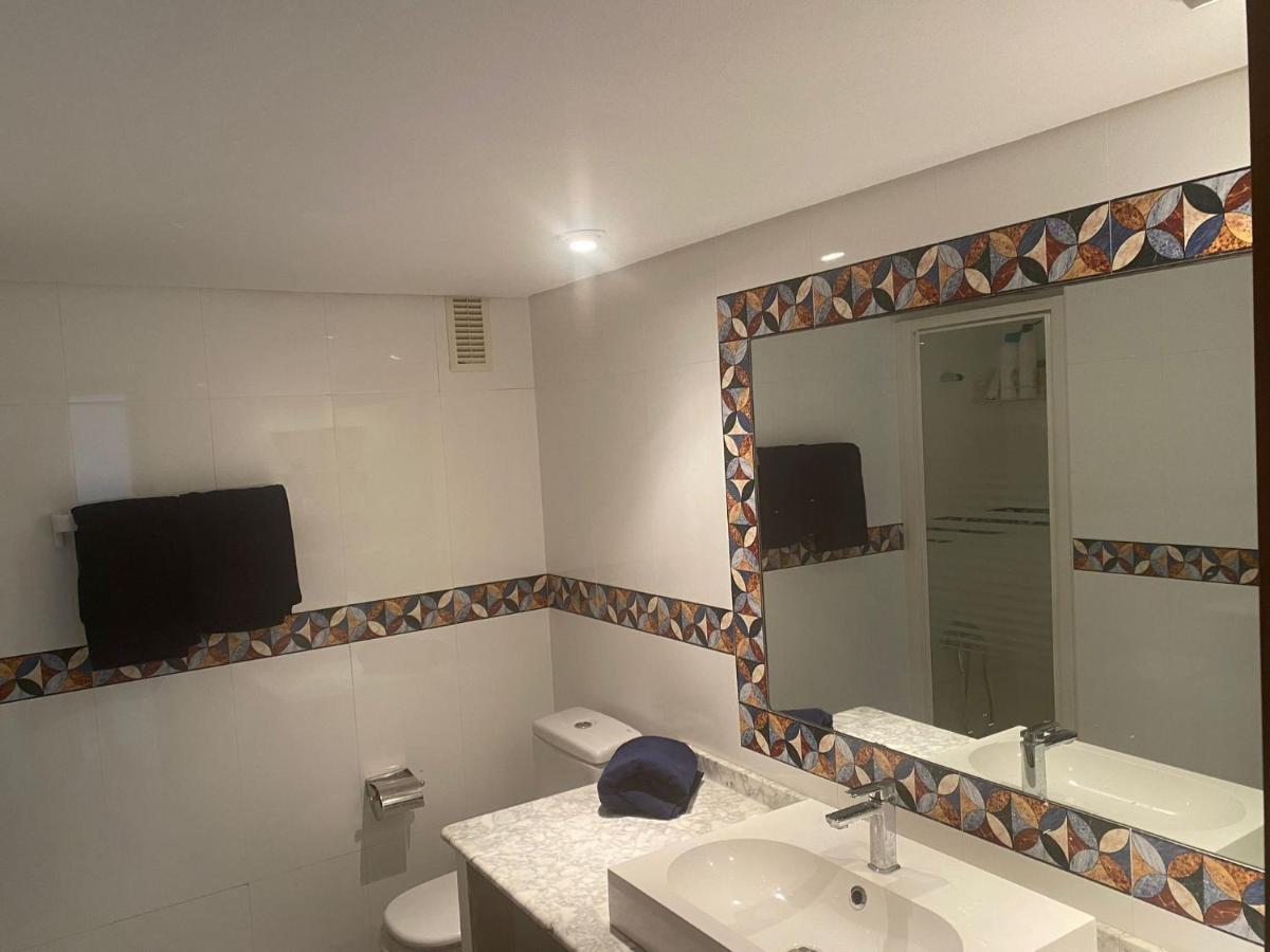 Beautiful Refurbished Apartment Duquesa Port カサーレス エクステリア 写真