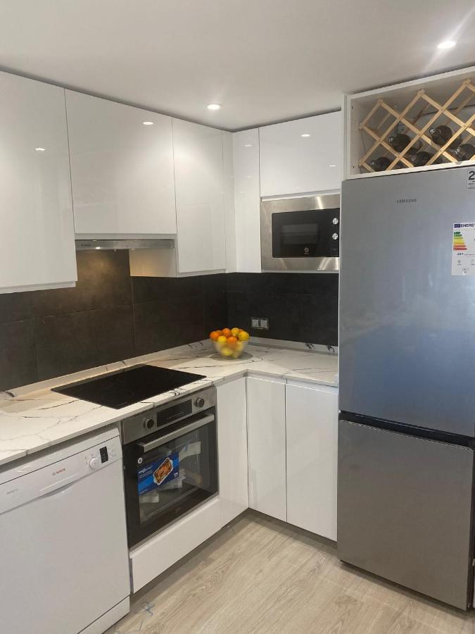 Beautiful Refurbished Apartment Duquesa Port カサーレス エクステリア 写真